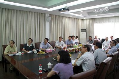 常務(wù)副省長陳敏爾一行蒞臨天堂硅谷視察 常務(wù)副省長陳敏爾一行蒞臨天堂硅谷視察